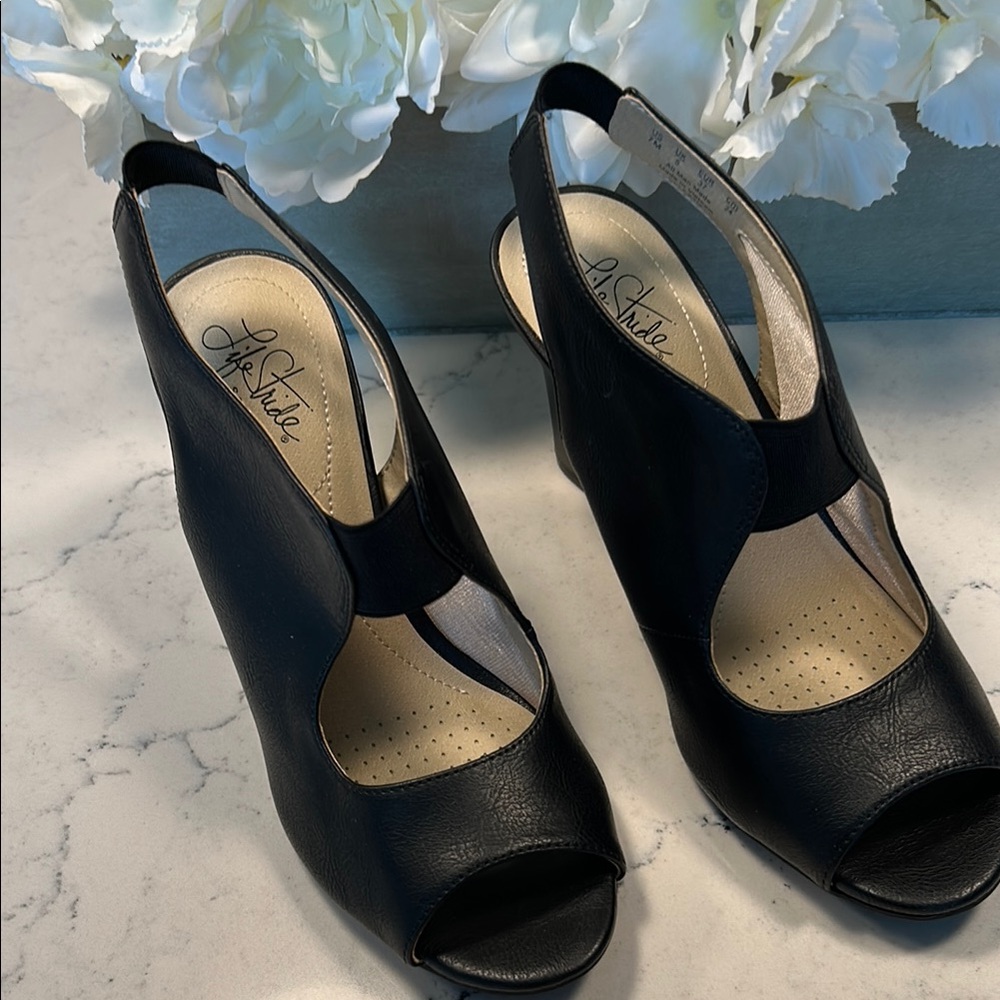 Life Stride Celestial, Black Kylie heels, size 7
